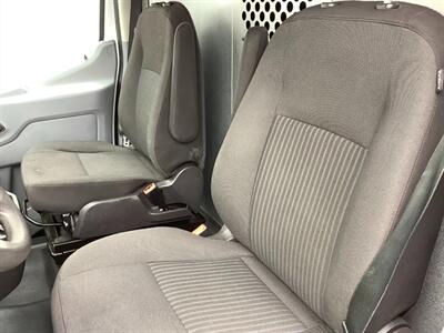 2018 Ford Transit 250 - Photo 23 - Crest Hill, IL 60403