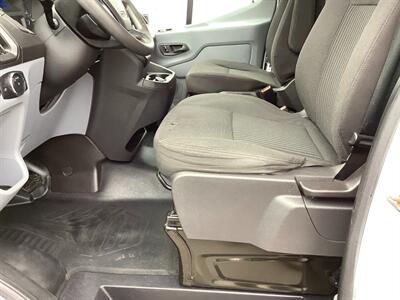 2018 Ford Transit 250 - Photo 15 - Crest Hill, IL 60403