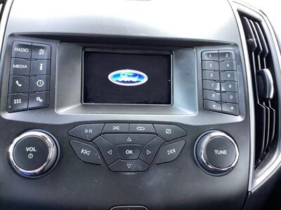 2019 Ford Edge SE - Photo 19 - Crest Hill, IL 60403