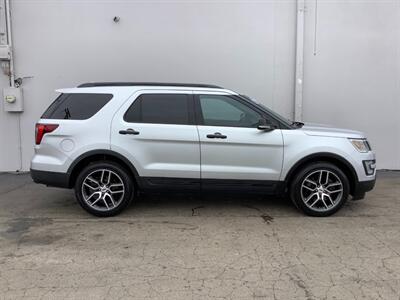 2016 Ford Explorer Sport   - Photo 6 - Crest Hill, IL 60403