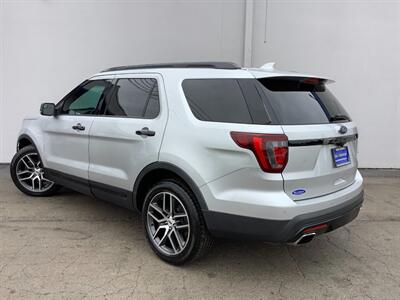 2016 Ford Explorer Sport   - Photo 5 - Crest Hill, IL 60403