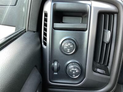 2015 GMC Sierra 1500 SLE   - Photo 29 - Crest Hill, IL 60403