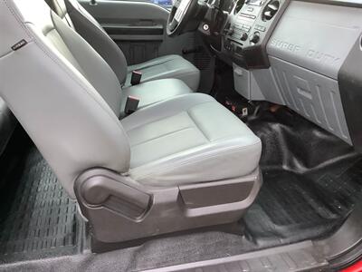 2012 Ford F-250 Super Duty XLT   - Photo 25 - Crest Hill, IL 60403