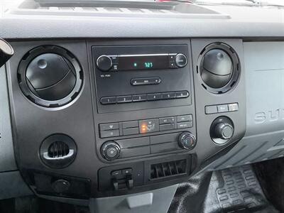 2012 Ford F-250 Super Duty XLT   - Photo 16 - Crest Hill, IL 60403