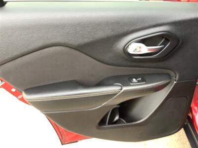 2014 Jeep Cherokee Latitude   - Photo 23 - Crest Hill, IL 60403