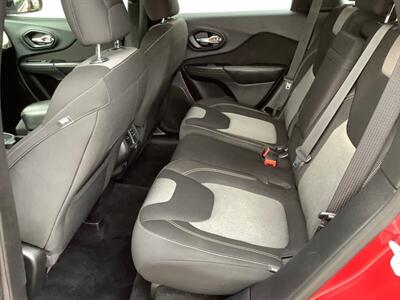 2014 Jeep Cherokee Latitude   - Photo 24 - Crest Hill, IL 60403