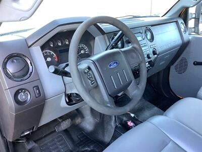 2011 Ford F-350 XL PLOW TRUCK - Photo 24 - Crest Hill, IL 60403