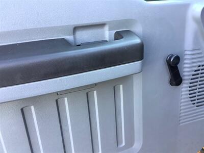 2011 Ford F-350 XL PLOW TRUCK - Photo 21 - Crest Hill, IL 60403