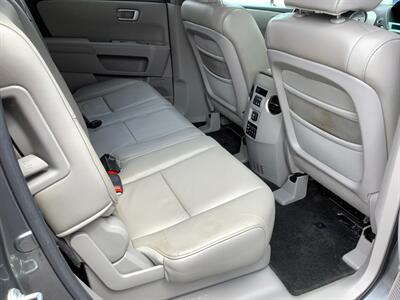 2011 Honda Pilot Touring   - Photo 20 - Crest Hill, IL 60403