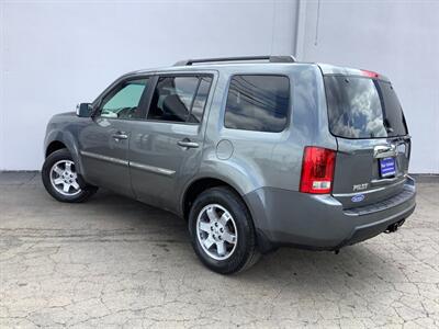 2011 Honda Pilot Touring   - Photo 5 - Crest Hill, IL 60403