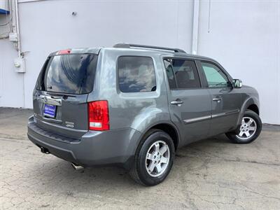 2011 Honda Pilot Touring   - Photo 36 - Crest Hill, IL 60403