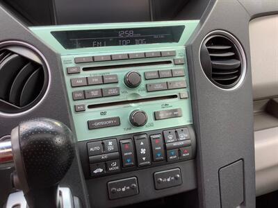 2011 Honda Pilot Touring   - Photo 15 - Crest Hill, IL 60403