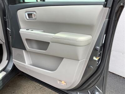 2011 Honda Pilot Touring   - Photo 22 - Crest Hill, IL 60403