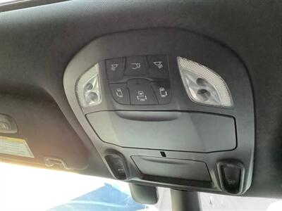 2021 Chrysler Pacifica Touring L   - Photo 35 - Crest Hill, IL 60403