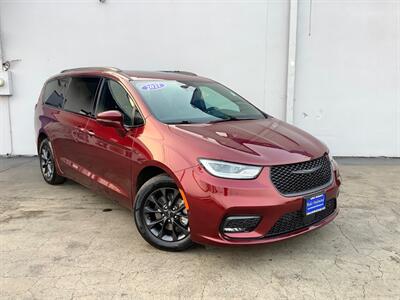 2021 Chrysler Pacifica Touring L   - Photo 9 - Crest Hill, IL 60403