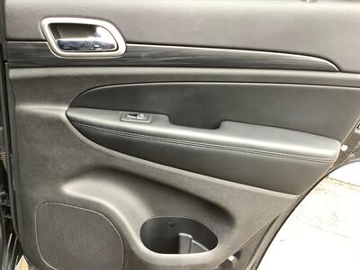 2020 Jeep Grand Cherokee Altitude   - Photo 31 - Crest Hill, IL 60403