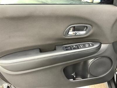 2016 Honda HR-V LX   - Photo 11 - Crest Hill, IL 60403