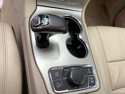 2014 Jeep Grand Cherokee Overland   - Photo 16 - Crest Hill, IL 60403