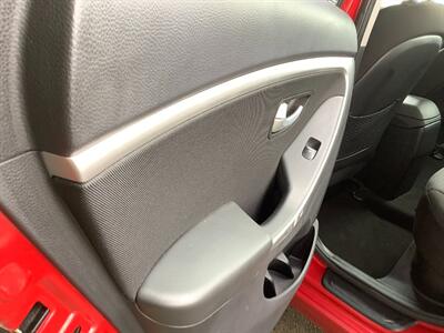 2014 Hyundai ELANTRA GT - Photo 21 - Crest Hill, IL 60403