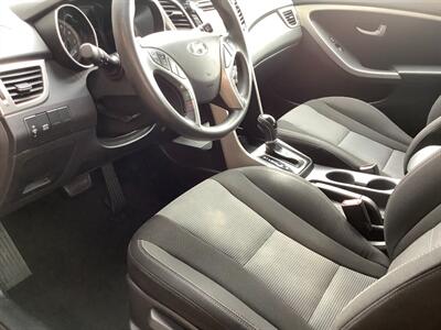 2014 Hyundai ELANTRA GT - Photo 15 - Crest Hill, IL 60403