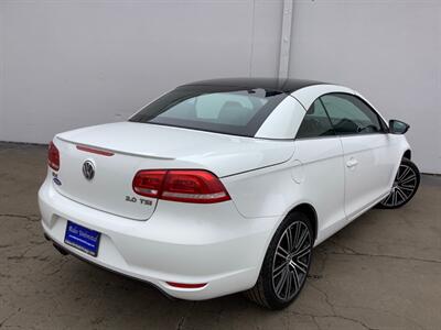 2013 Volkswagen Eos Komfort SULEV   - Photo 6 - Crest Hill, IL 60403