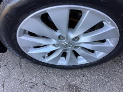 2014 Honda Accord EX-L V6 w/Navi   - Photo 54 - Crest Hill, IL 60403