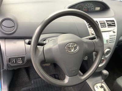 2010 Toyota Yaris   - Photo 15 - Crest Hill, IL 60403
