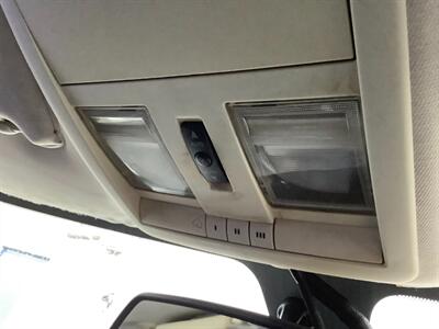2008 Chrysler 300 C HEMI 5.7L  5.7L V8 - Photo 24 - Crest Hill, IL 60403