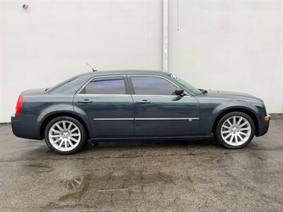2008 Chrysler 300 C HEMI 5.7L  5.7L V8 - Photo 6 - Crest Hill, IL 60403