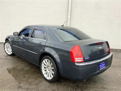 2008 Chrysler 300 C HEMI 5.7L  5.7L V8 - Photo 4 - Crest Hill, IL 60403