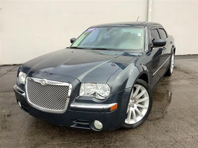 2008 Chrysler 300 C HEMI 5.7L  5.7L V8 - Photo 2 - Crest Hill, IL 60403