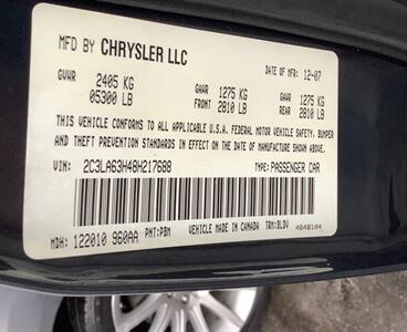 2008 Chrysler 300 C HEMI 5.7L  5.7L V8 - Photo 15 - Crest Hill, IL 60403