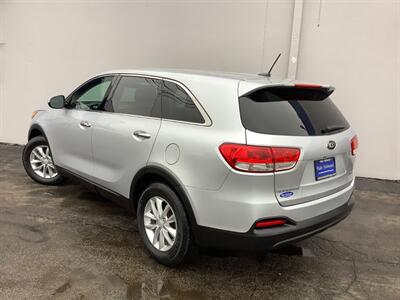2018 Kia Sorento LX   - Photo 4 - Crest Hill, IL 60403