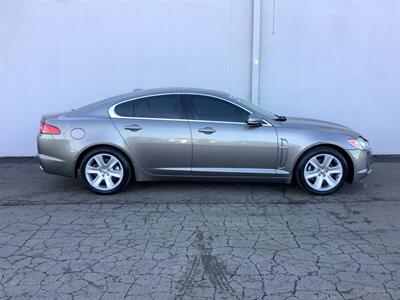 2010 Jaguar XF   - Photo 9 - Crest Hill, IL 60403
