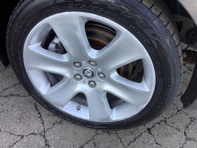 2010 Jaguar XF   - Photo 40 - Crest Hill, IL 60403