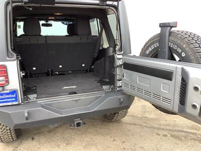 2016 Jeep Wrangler Sport - Photo 33 - Crest Hill, IL 60403