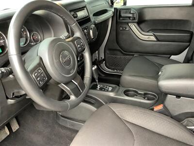 2016 Jeep Wrangler Sport - Photo 15 - Crest Hill, IL 60403