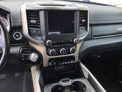 2020 RAM 1500 Laramie - Photo 16 - Crest Hill, IL 60403