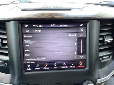 2020 RAM 1500 Laramie - Photo 26 - Crest Hill, IL 60403