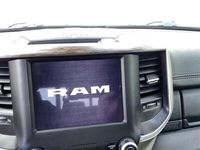 2020 RAM 1500 Laramie - Photo 28 - Crest Hill, IL 60403