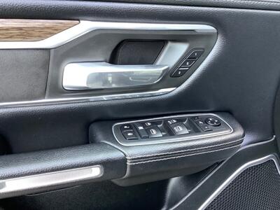 2020 RAM 1500 Laramie - Photo 13 - Crest Hill, IL 60403