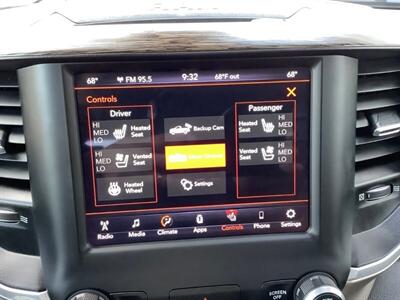 2020 RAM 1500 Laramie - Photo 25 - Crest Hill, IL 60403