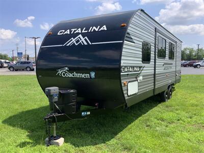 2024 Coachmen Catalina CAT261 BHS-8 Summit Series - Photo 4 - Crest Hill, IL 60403