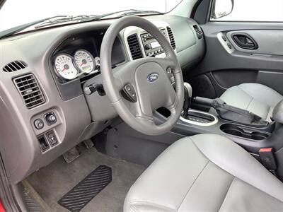 2005 Ford Escape XLT   - Photo 13 - Crest Hill, IL 60403