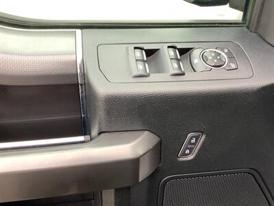 2016 Ford F-150 XLT - Photo 9 - Crest Hill, IL 60403