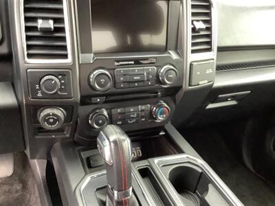 2016 Ford F-150 XLT - Photo 14 - Crest Hill, IL 60403