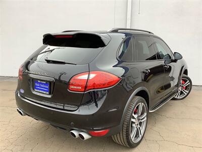 2011 Porsche Cayenne Turbo   - Photo 7 - Crest Hill, IL 60403