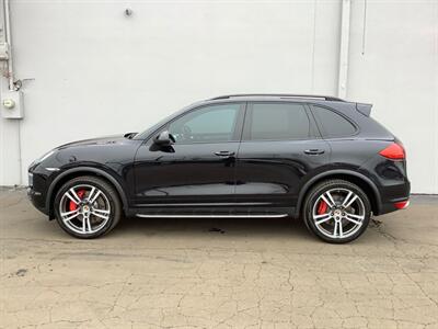 2011 Porsche Cayenne Turbo   - Photo 3 - Crest Hill, IL 60403