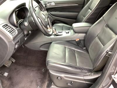 2017 Jeep Grand Cherokee Summit - Photo 17 - Crest Hill, IL 60403