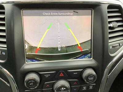 2017 Jeep Grand Cherokee Summit - Photo 12 - Crest Hill, IL 60403